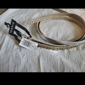 Torrid belts nwt size 4